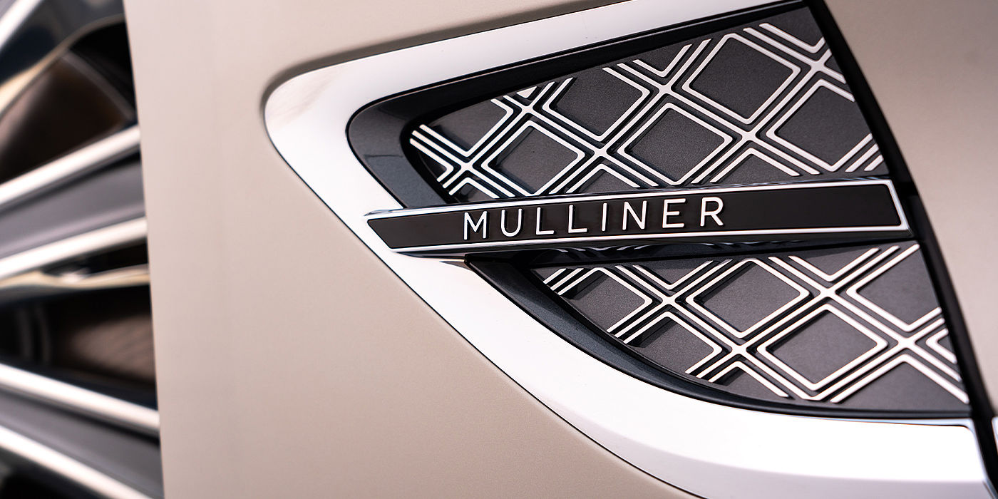 Bentley Monterrey Bentley Continental GT Mulliner coupe in White Sand paint Mulliner wing vent close up